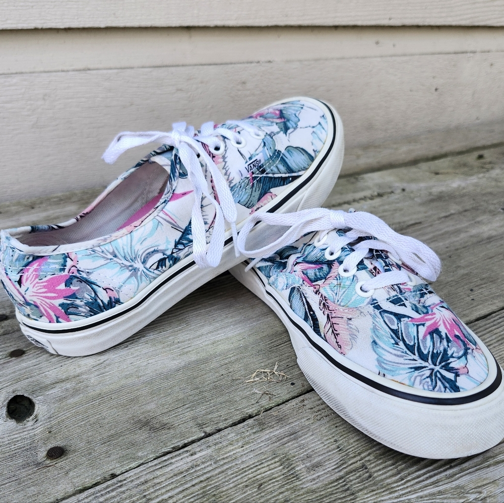 Vans White and Blue Floral Sneakers